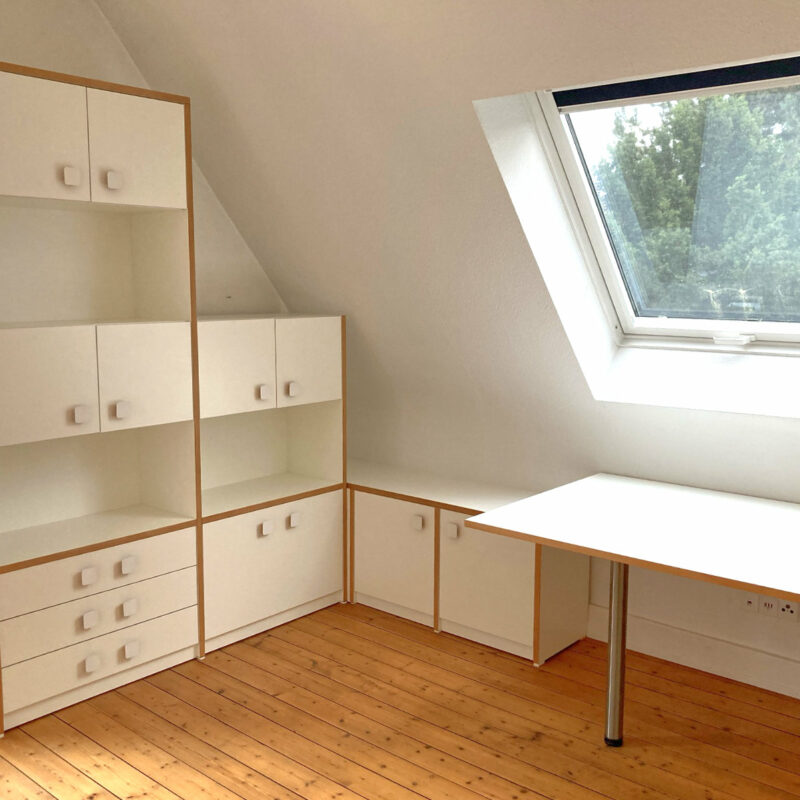 Innenausbau 01 01 Innenausbau 01 01