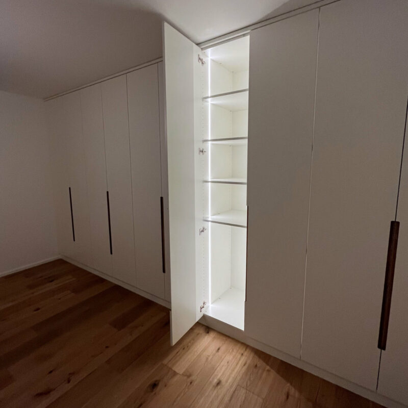 Innenausbau 18 02 Innenausbau 18 02
